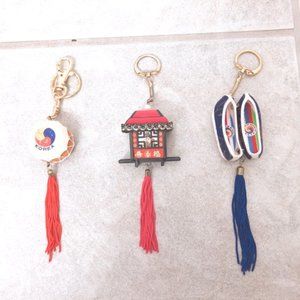 NEW Korean Souvenir Keychain